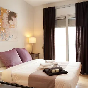 Mar Bella Apartment