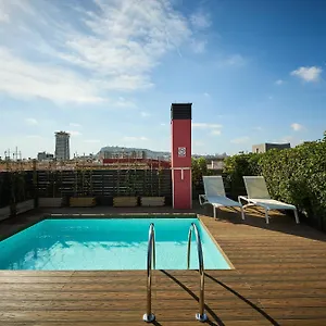 3* מלון Catalonia Avinyo