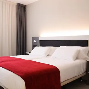 hotel-new-bilbao-airport.bilbaohotelsspain.com/